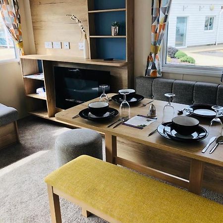 Chalet, Balcony, Bbq, Sleeps 6, Apartment Lytchett Minster Luaran gambar